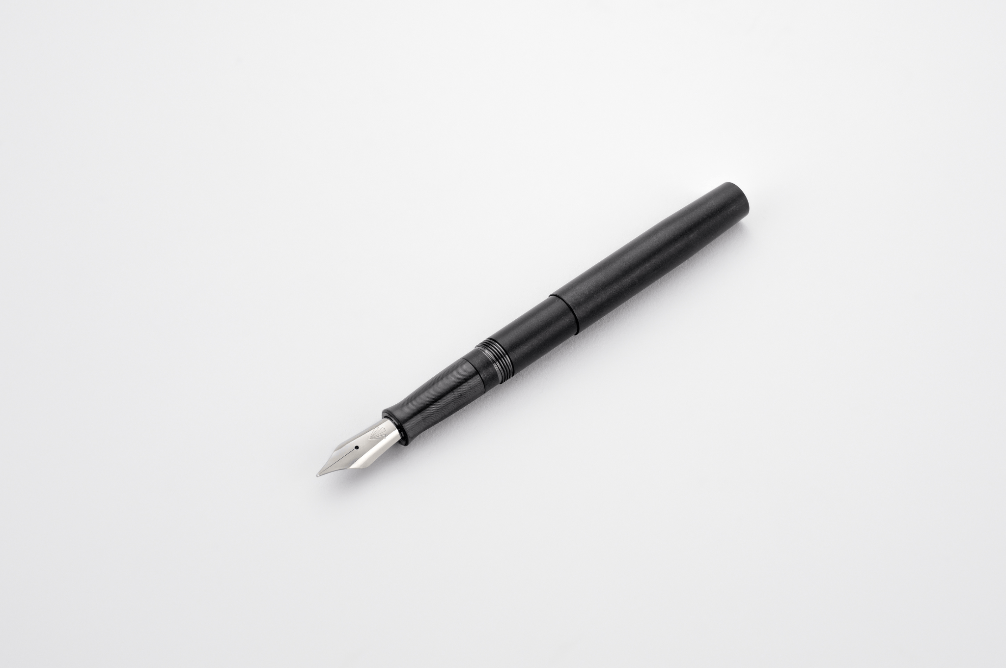 Gravitas Fountain Pen Gravitas - Quark | Zirconium Stone Washed